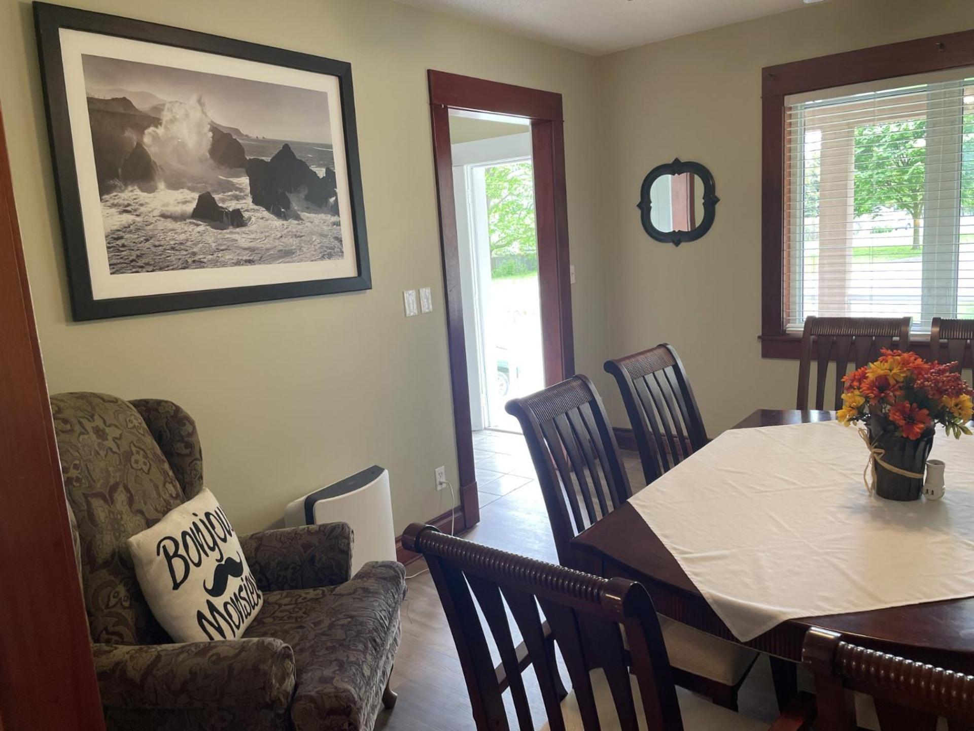 Peaceful Residence On Palmer Ave - Close To The Falls & Complimentary Breakfast Delivered Daily To The Rental Niagara Falls Extérieur photo