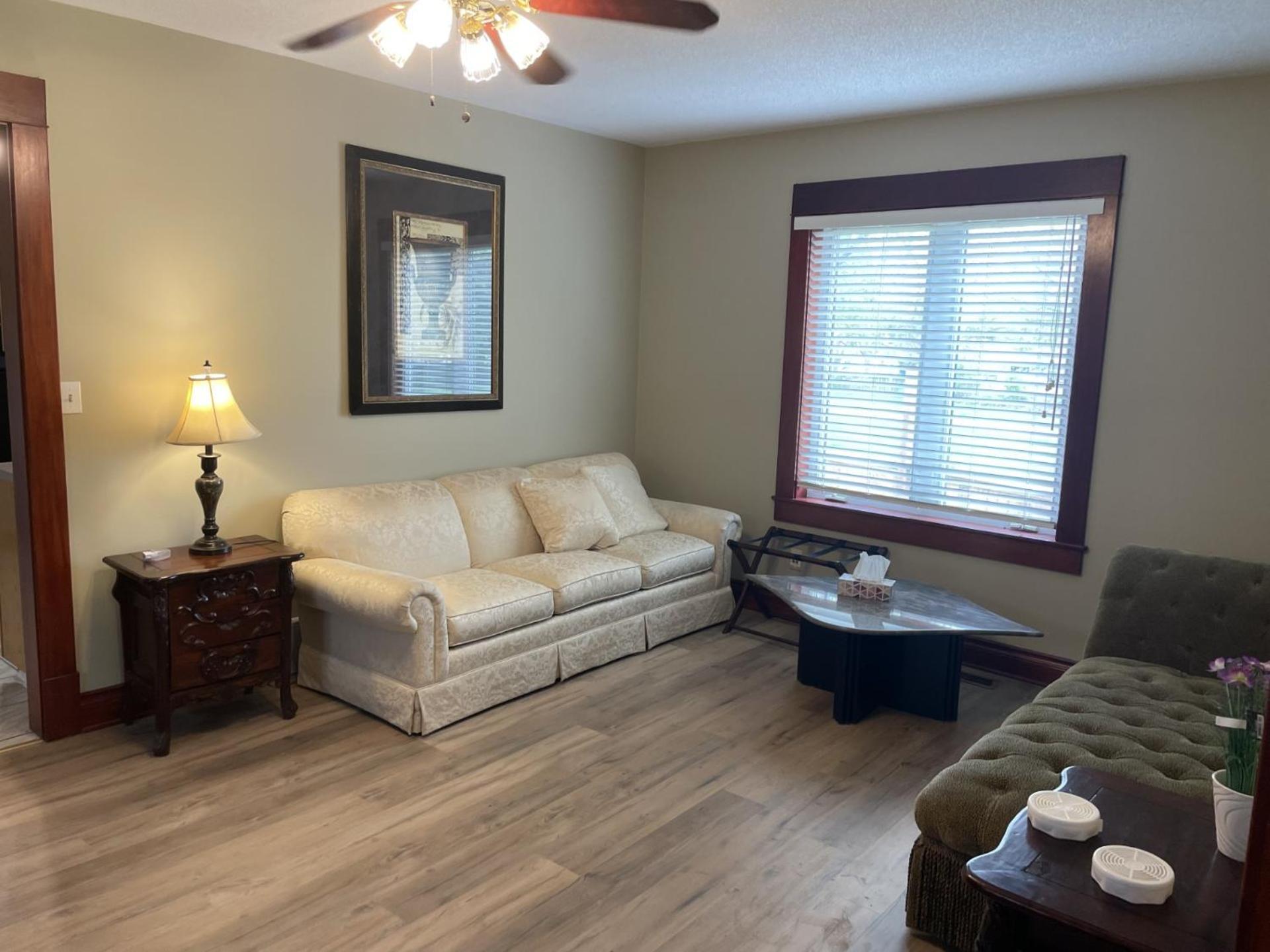 Peaceful Residence On Palmer Ave - Close To The Falls & Complimentary Breakfast Delivered Daily To The Rental Niagara Falls Extérieur photo